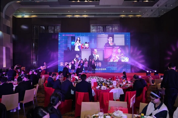 爱康健领导合唱